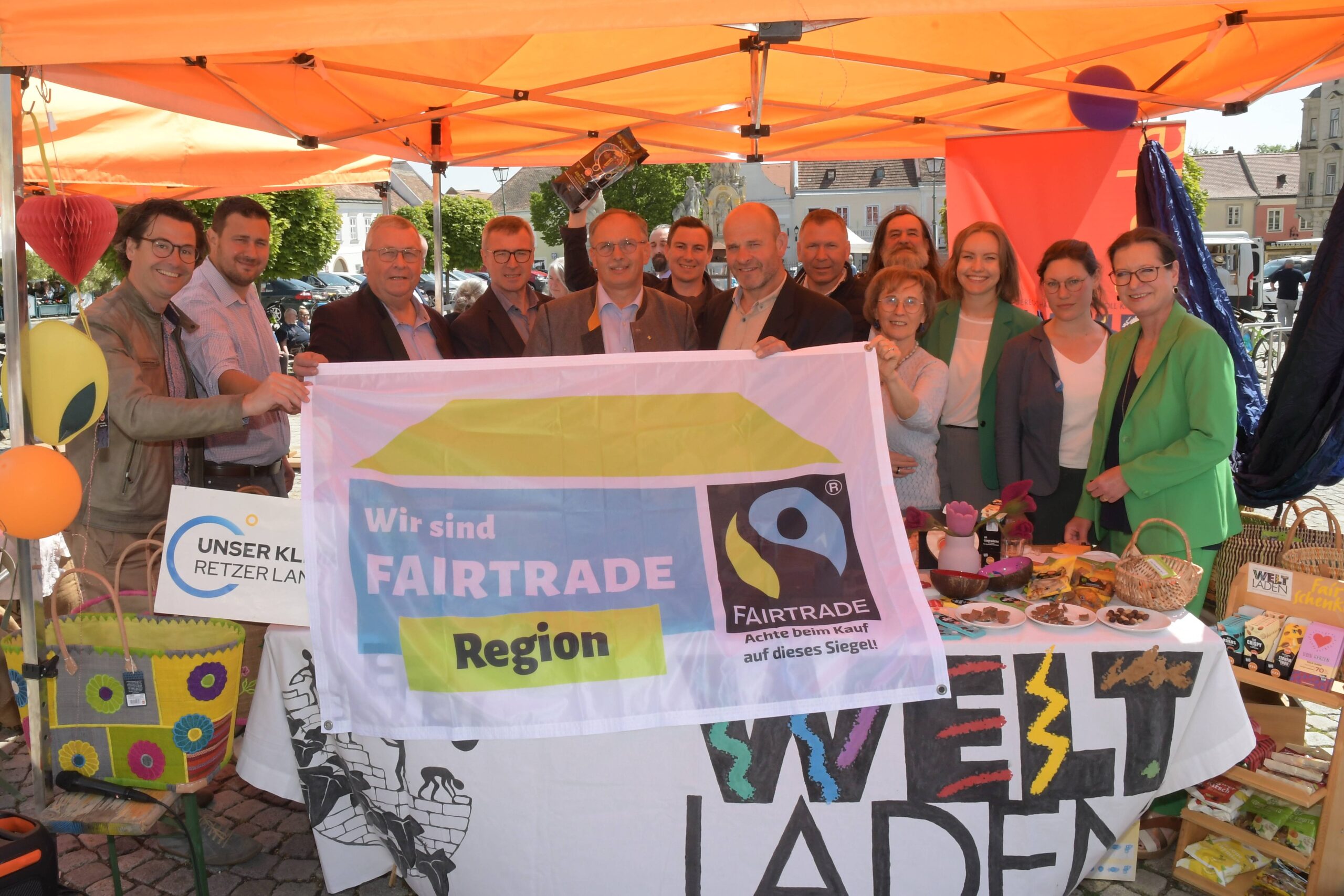 Mehr über den Artikel erfahren FAIRTRADE-Region Retzer Land: Starkes Zeichen für globale Verantwortung und nachhaltigen Konsum